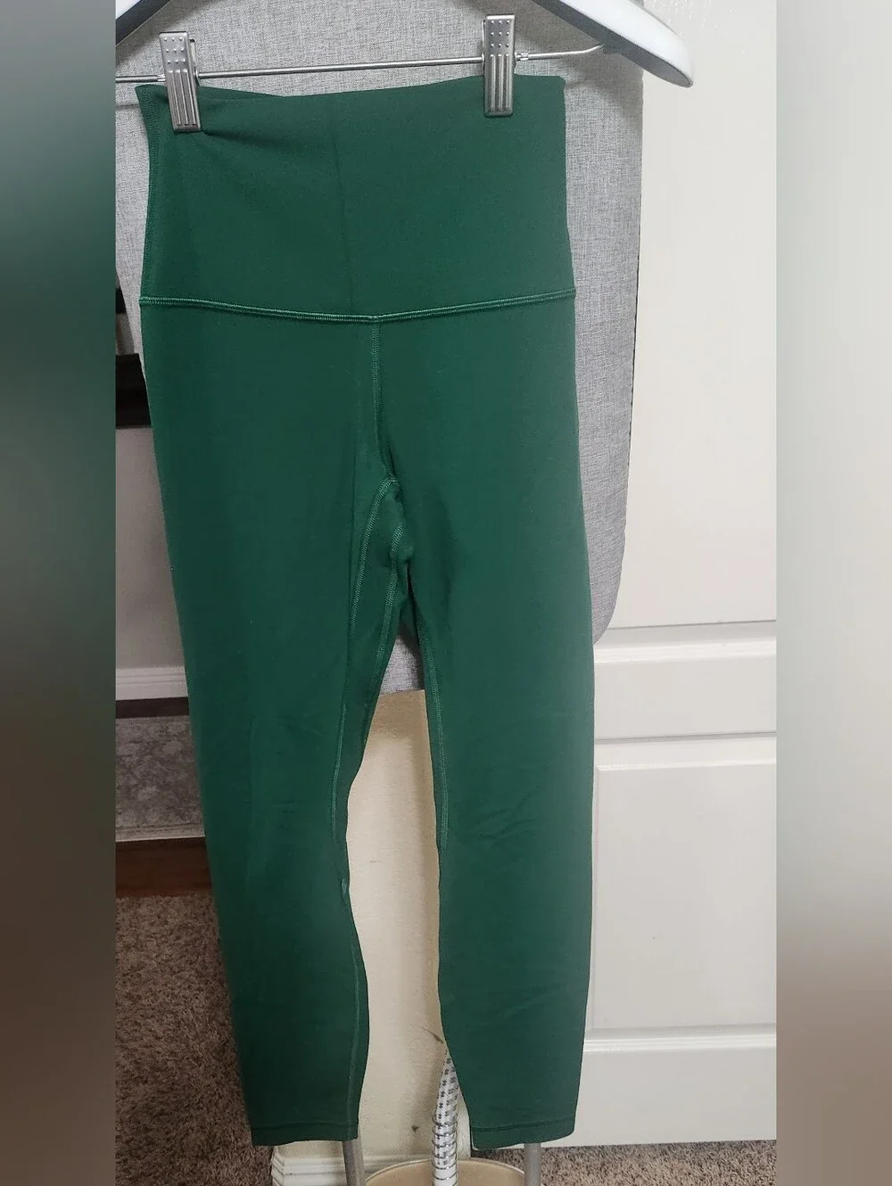 Lululemon Align High Rise Pant Raceway Green Size 2 Excellent Condition